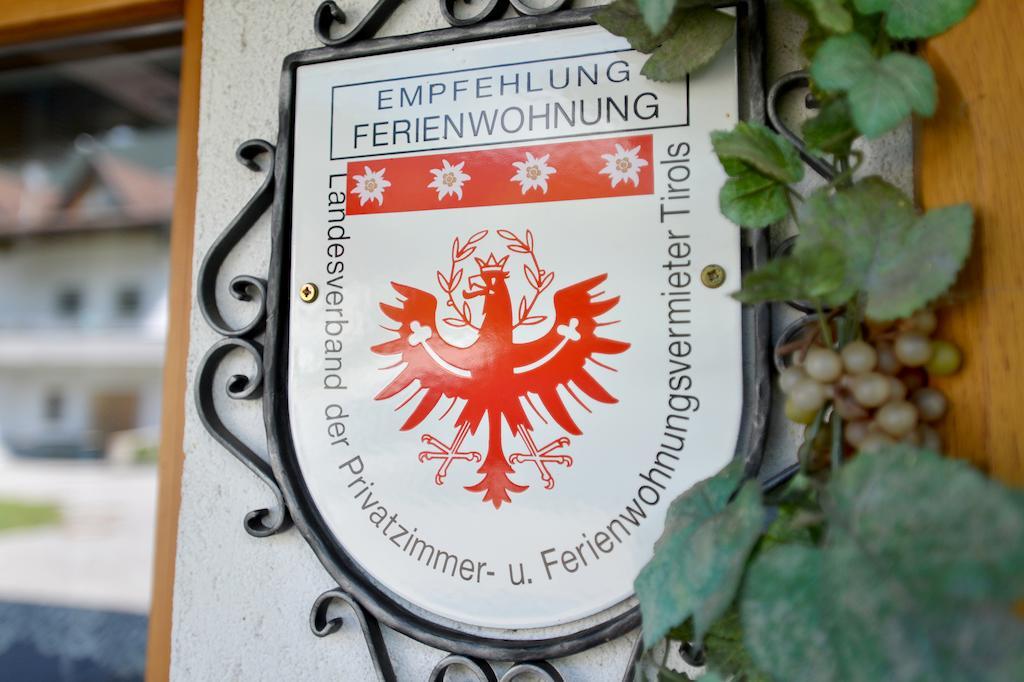 Haus Schroll Apartment Ried im Zillertal Exterior photo