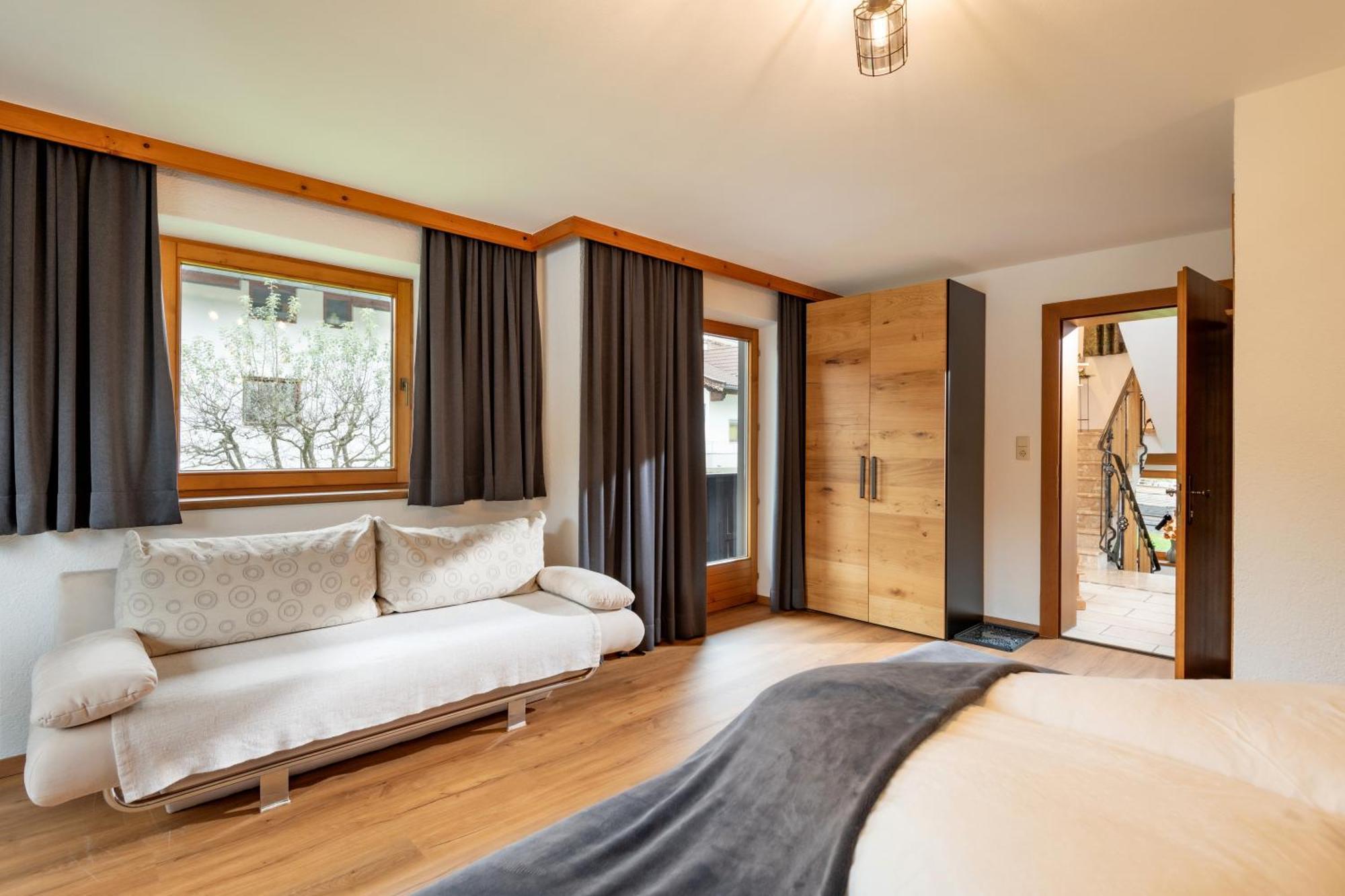 Haus Schroll Apartment Ried im Zillertal Exterior photo